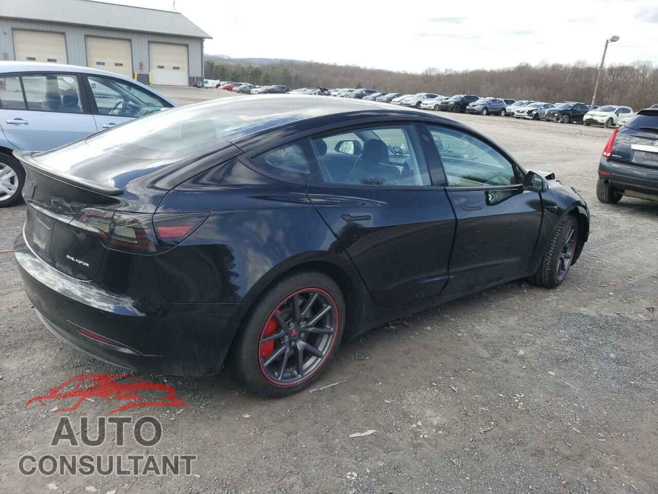 TESLA MODEL 3 2018 - 5YJ3E1EB2JF068012
