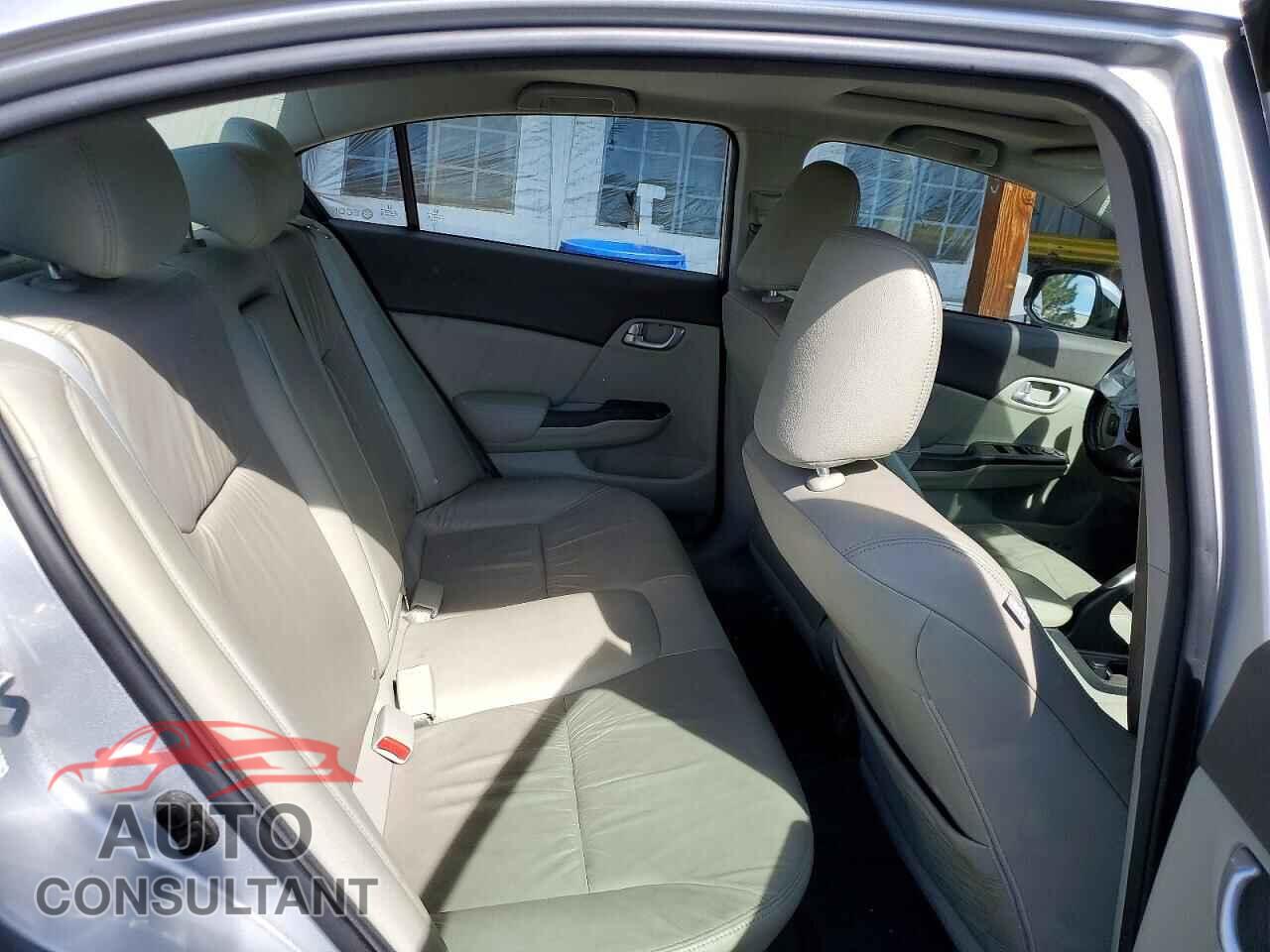 HONDA CIVIC 2012 - 2HGFB2F99CH526537