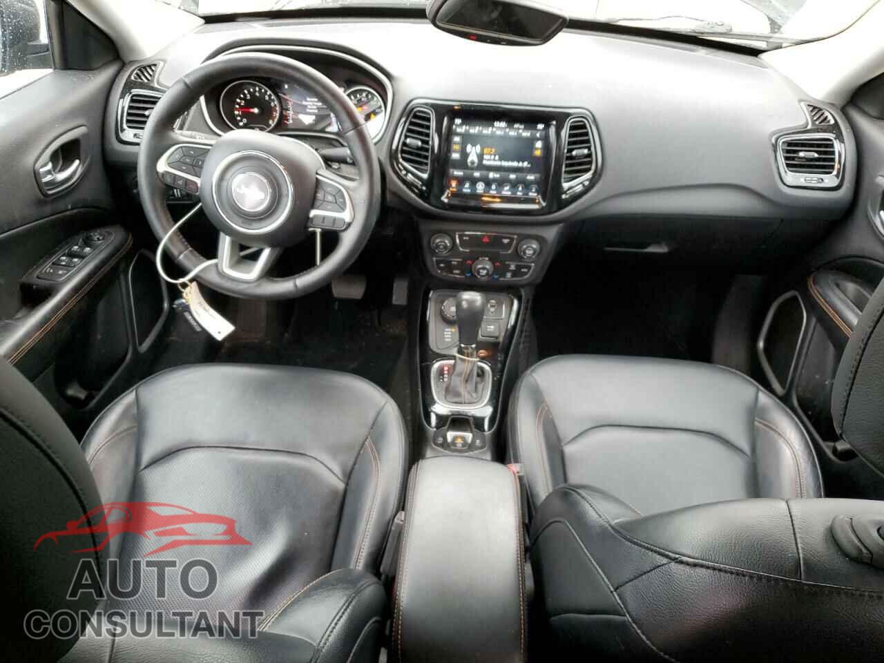 JEEP COMPASS 2017 - 3C4NJDCBXHT628010