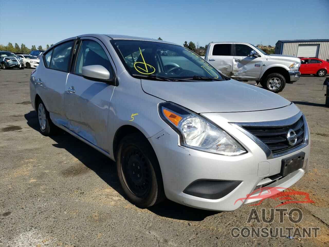 NISSAN VERSA 2018 - 3N1CN7AP3JL824262