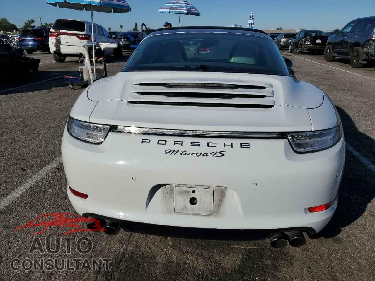 PORSCHE 911 2015 - WP0BB2A97FS135579
