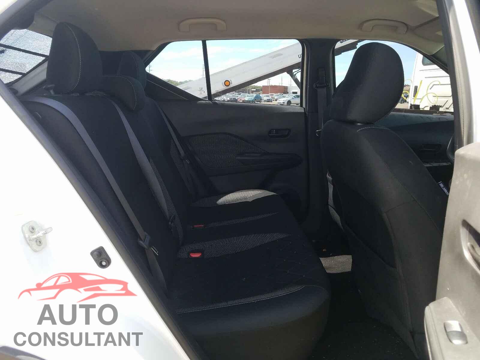 NISSAN KICKS 2019 - 3N1CP5CU3KL513191