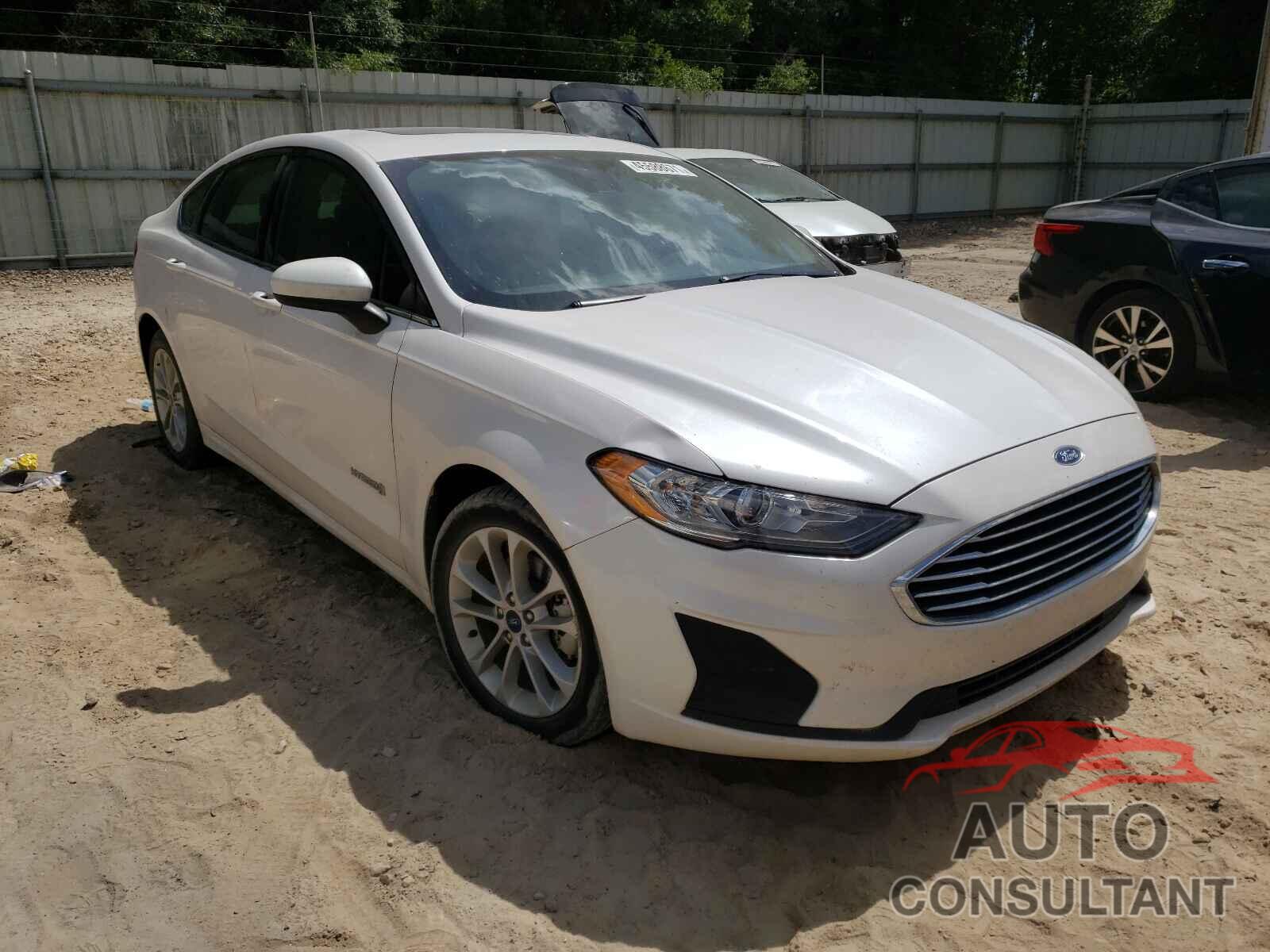 FORD FUSION 2019 - 3FA6P0LU8KR111697