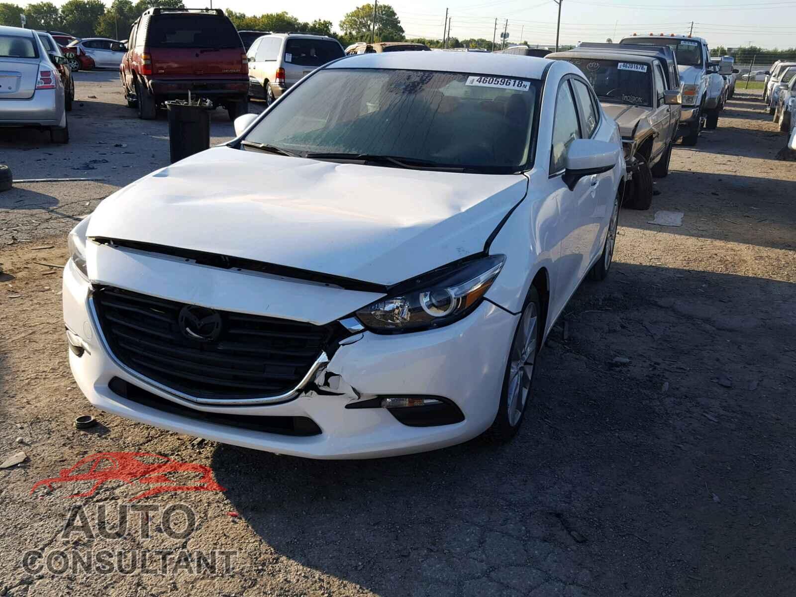 MAZDA 3 2017 - 3MZBN1V76HM101992