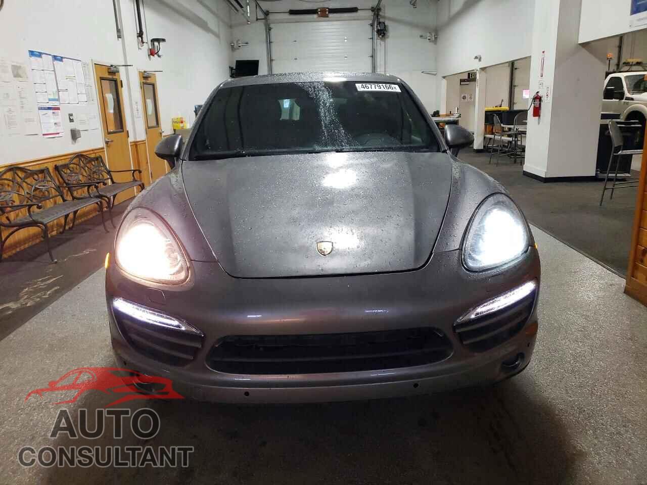 PORSCHE CAYENNE 2013 - WP1AA2A21DLA06227