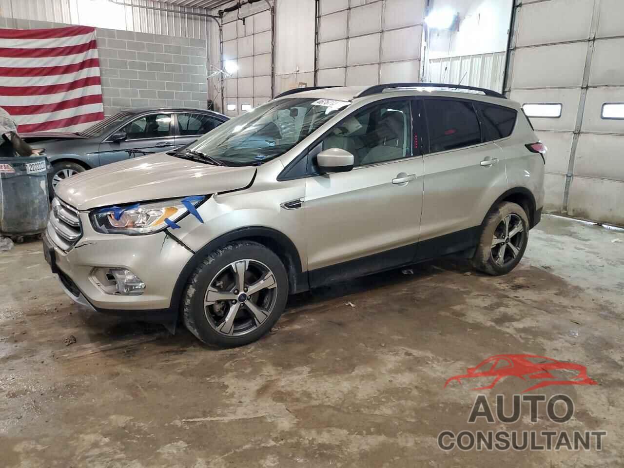 FORD ESCAPE 2017 - 1FMCU0G90HUD41050