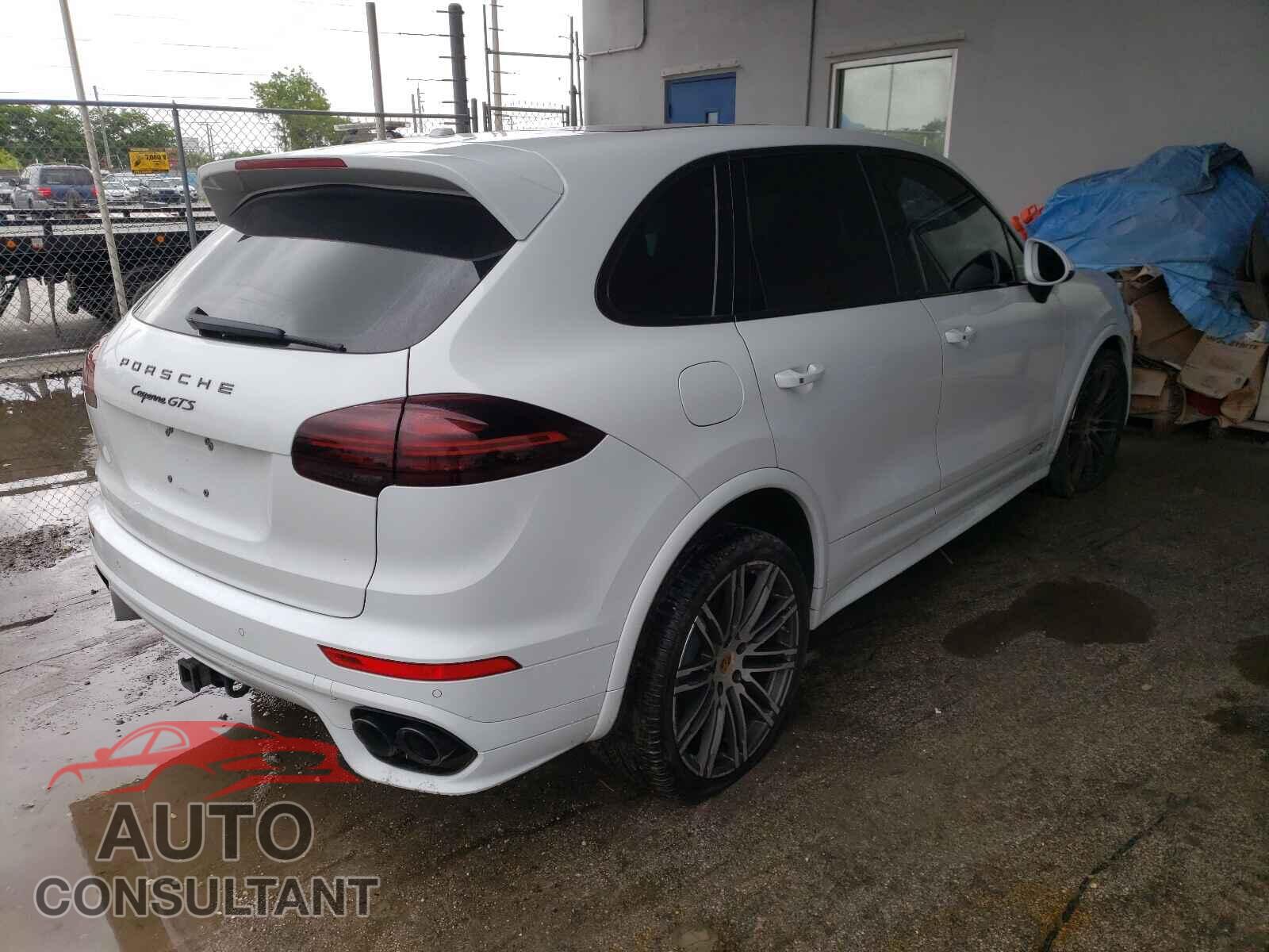 PORSCHE CAYENNE 2016 - WP1AD2A27GLA80392