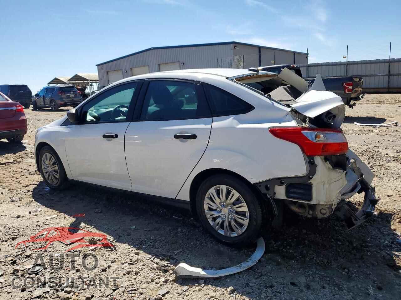 FORD FOCUS 2013 - 1FADP3E24DL349181
