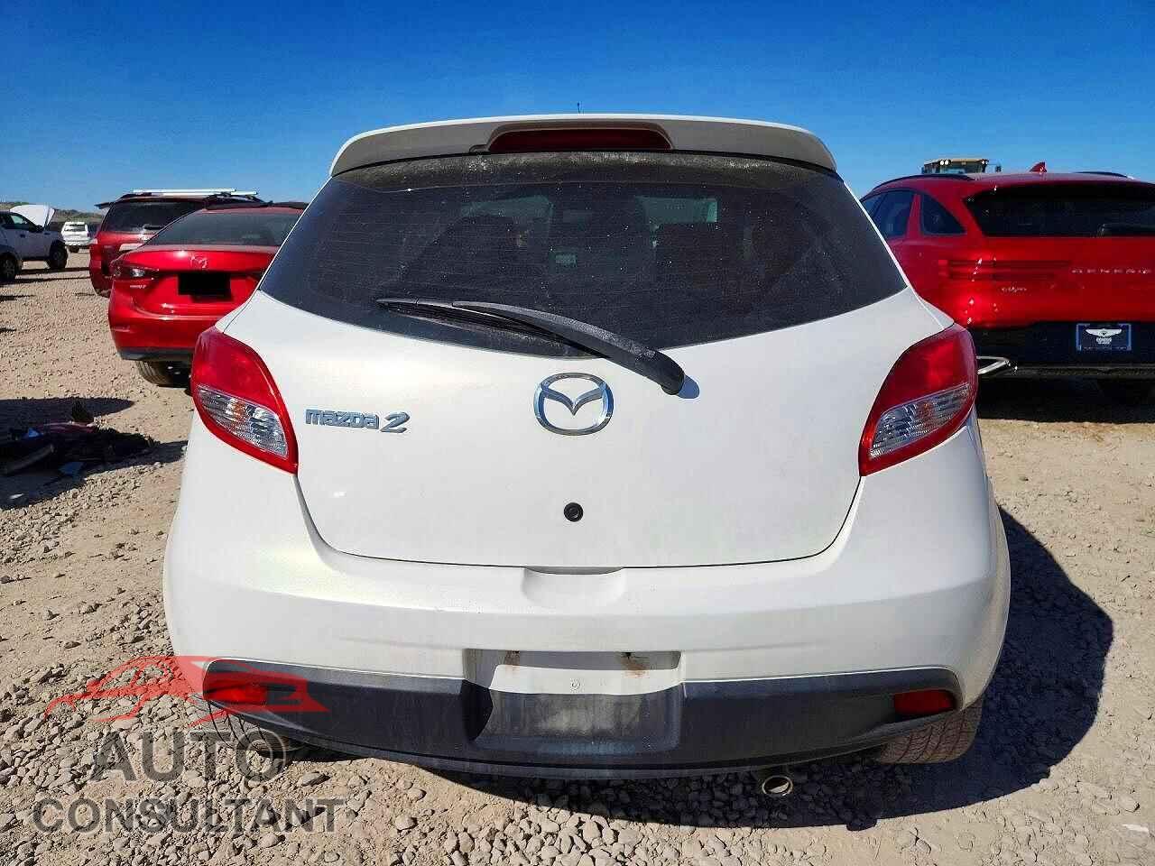 MAZDA 2 2013 - JM1DE1LY9D0159051