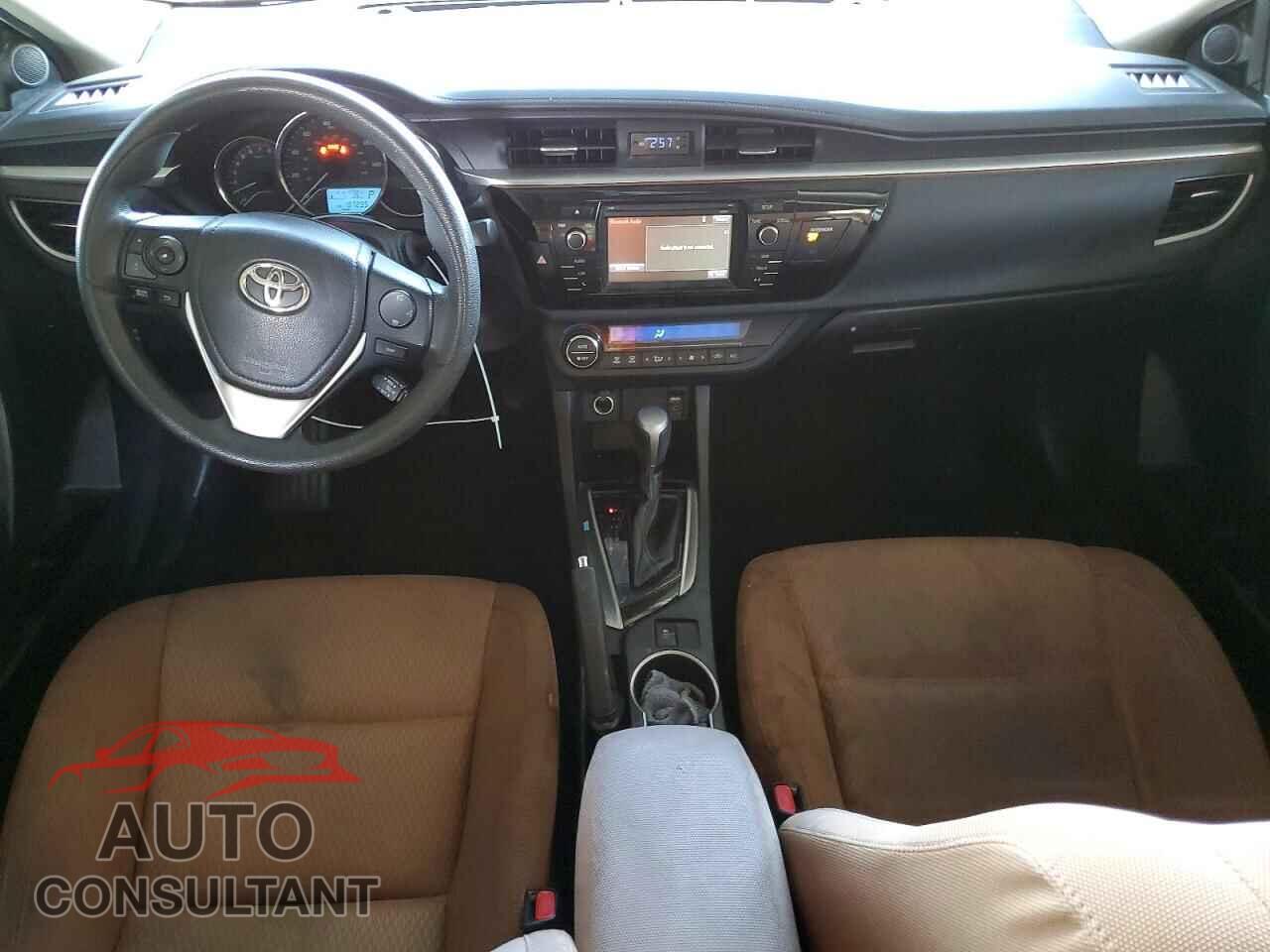 TOYOTA COROLLA 2015 - 5YFBURHE6FP315823