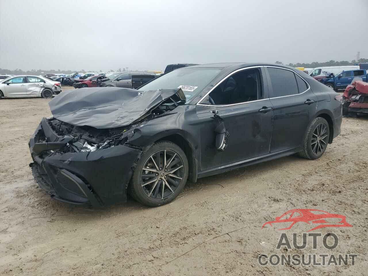 TOYOTA CAMRY 2022 - 4T1G11AK8NU681098
