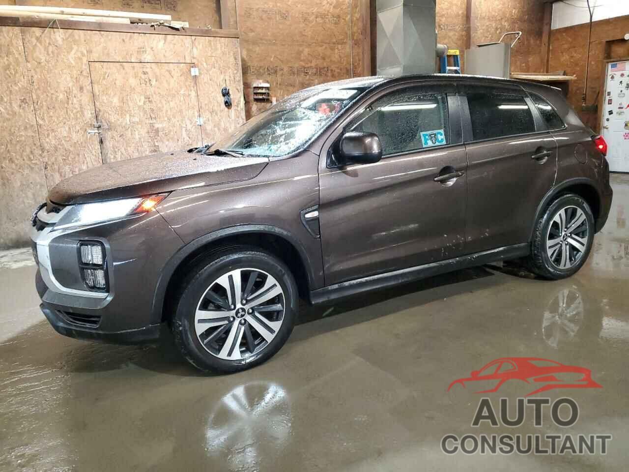 MITSUBISHI OUTLANDER 2021 - JA4ARUAU0MU006313