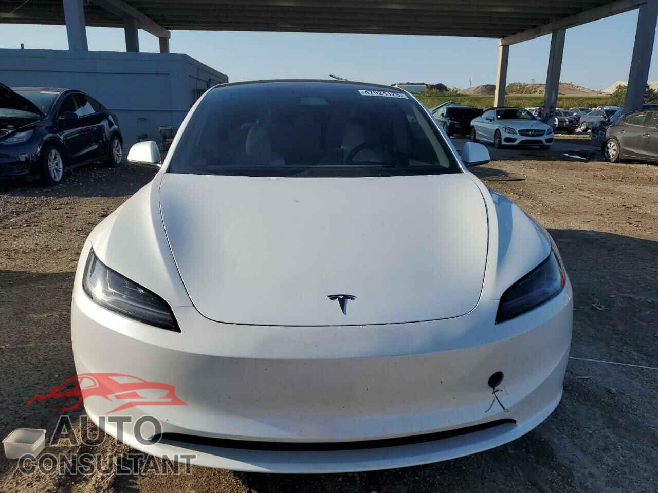TESLA MODEL 3 2024 - 5YJ3E1EA1RF865550