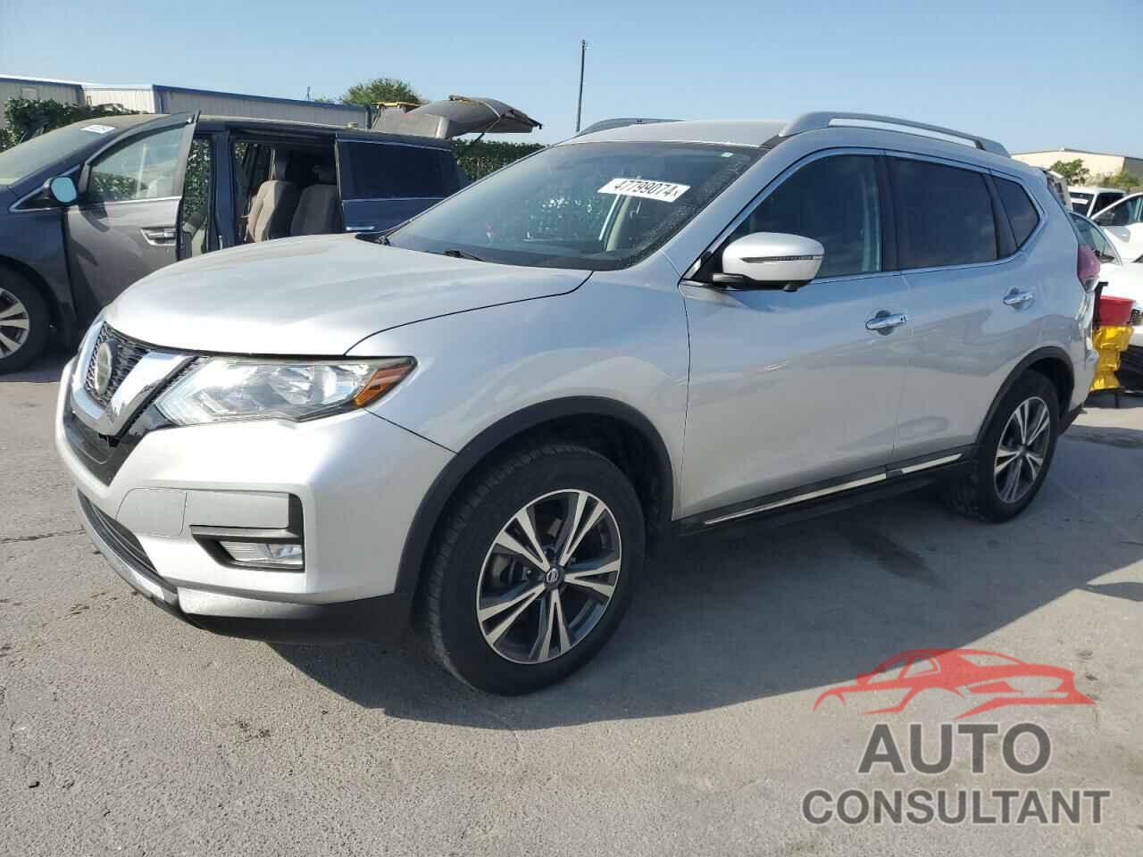 NISSAN ROGUE 2018 - 5N1AT2MT4JC738715