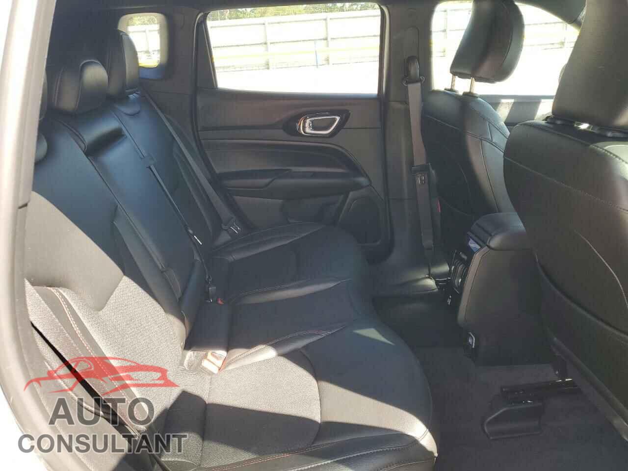 JEEP COMPASS 2024 - 3C4NJDDNXRT590322