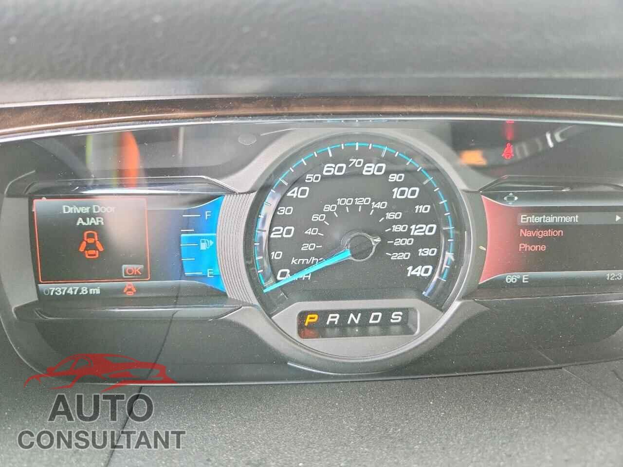 FORD TAURUS 2015 - 1FAHP2F85FG203169