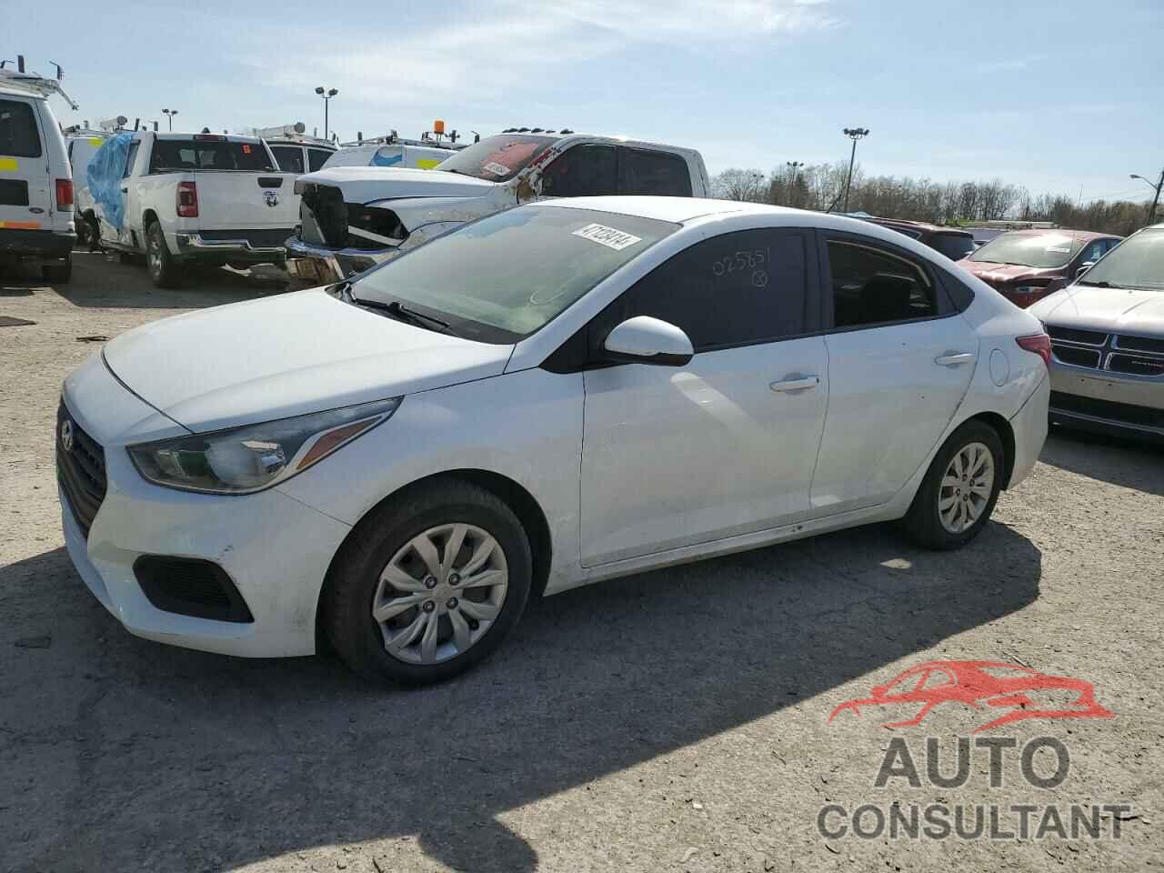 HYUNDAI ACCENT 2018 - 3KPC24A37JE025851