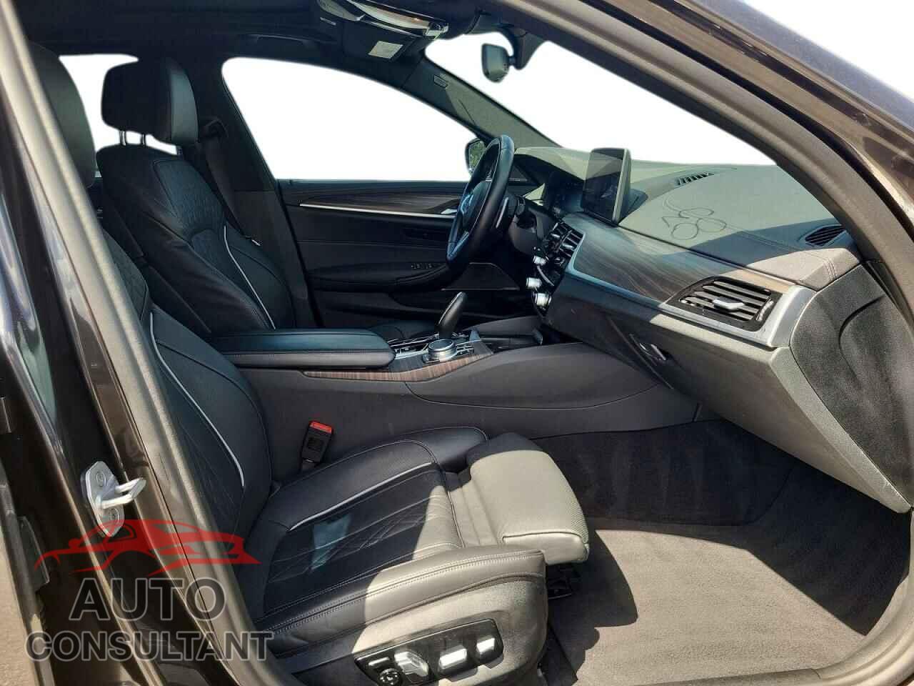 BMW M5 2021 - WBA13BK04MCF71483