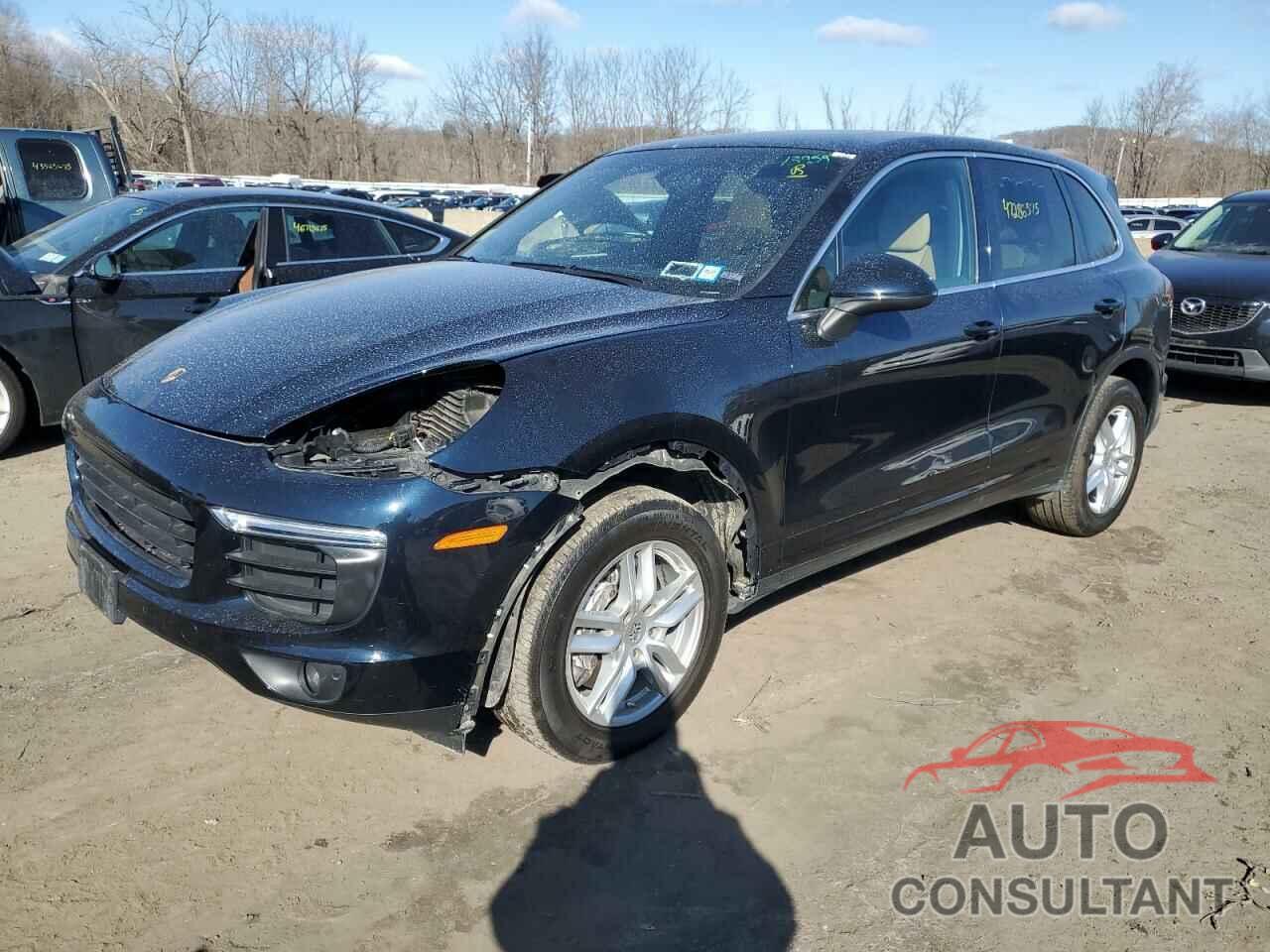 PORSCHE CAYENNE 2016 - WP1AA2A21GKA10739