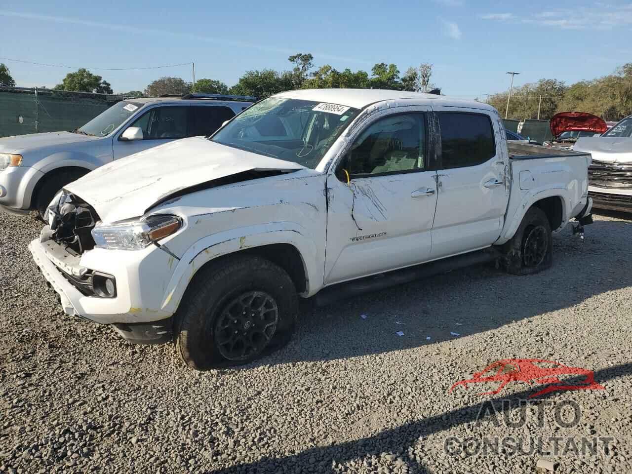 TOYOTA TACOMA 2022 - 3TMAZ5CN3NM180769