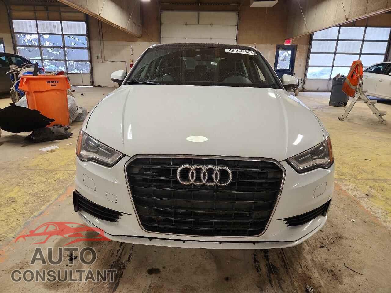 AUDI A3 2015 - WAUBFGFF1F1103553