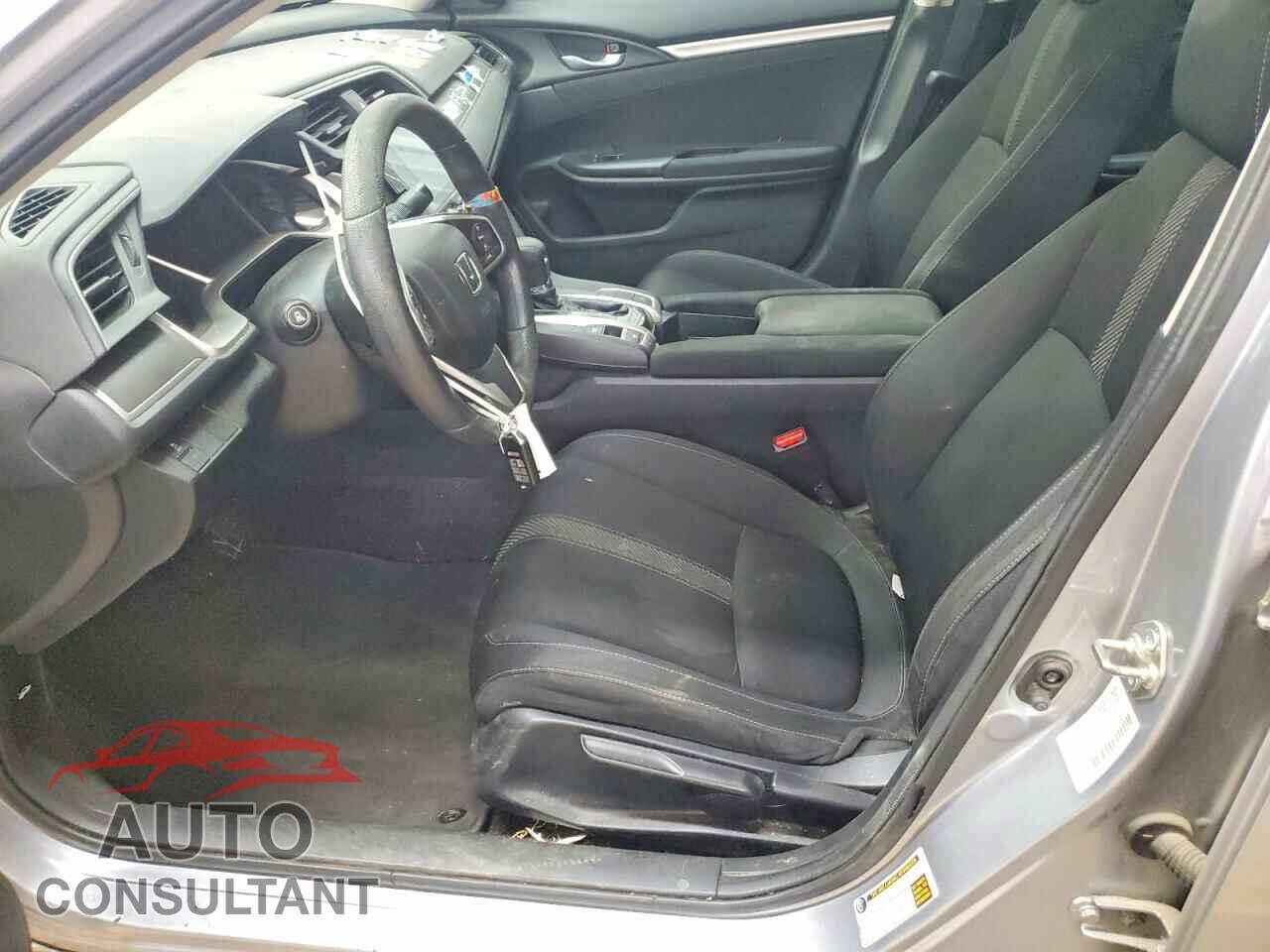 HONDA CIVIC 2017 - 19XFC2F74HE070217