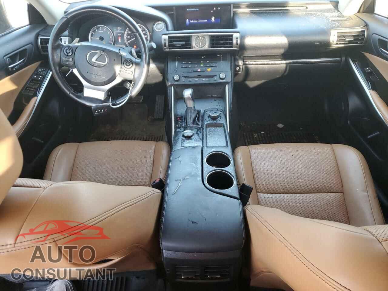 LEXUS IS 2016 - JTHBA1D25G5029075