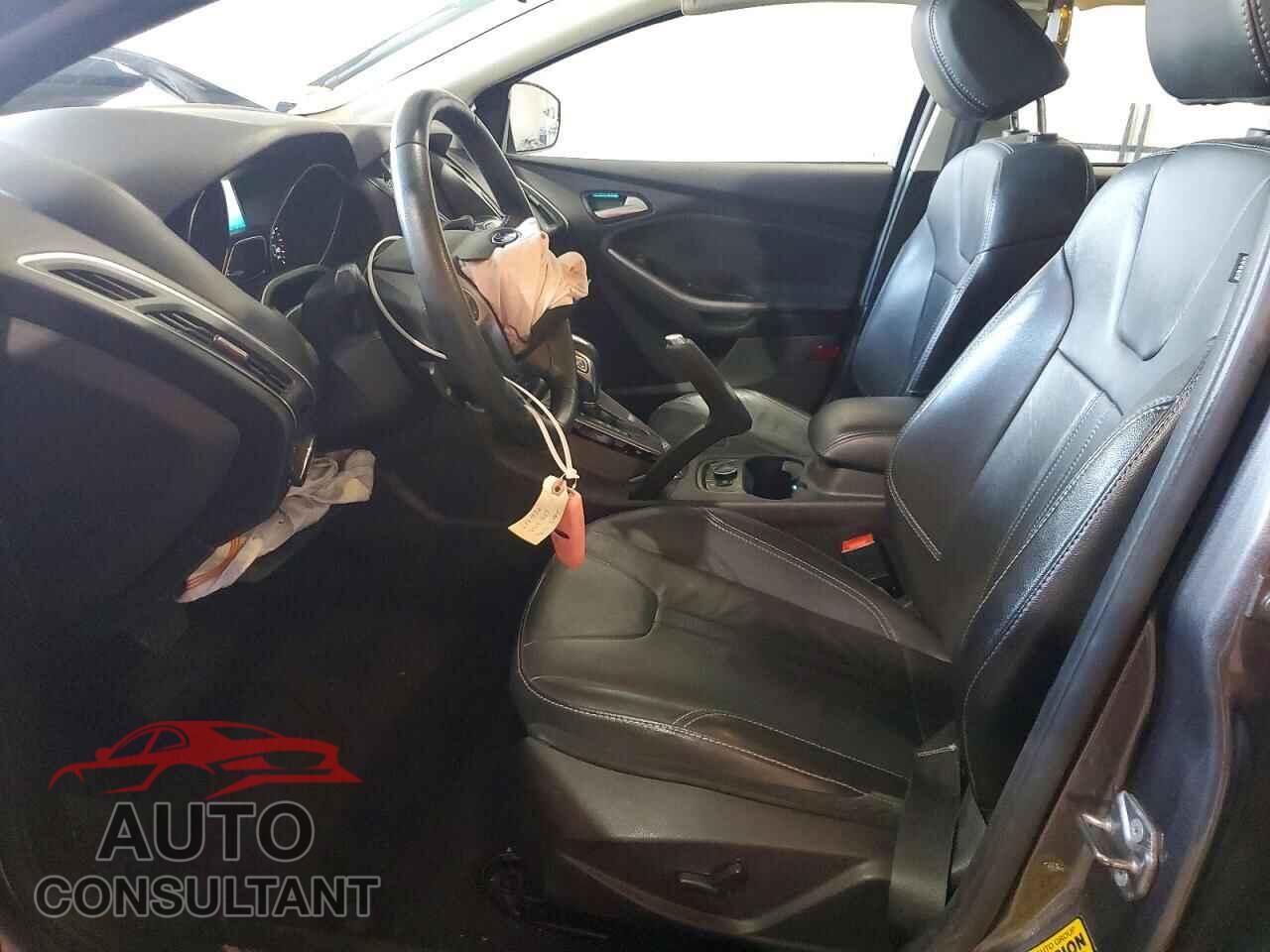 FORD FOCUS 2014 - 1FADP3N29EL395686