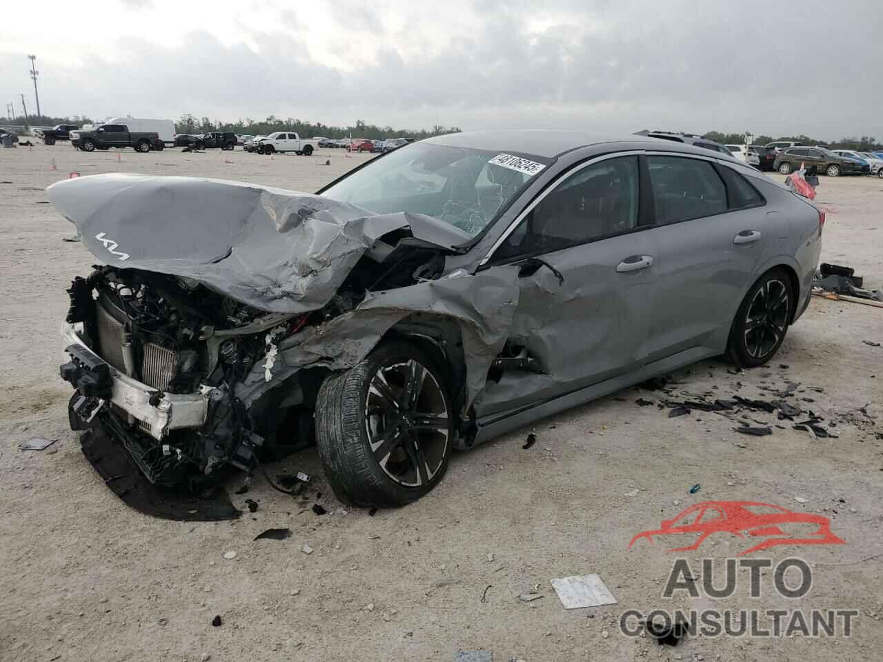 KIA K5 2024 - 5XXG64J26RG231517