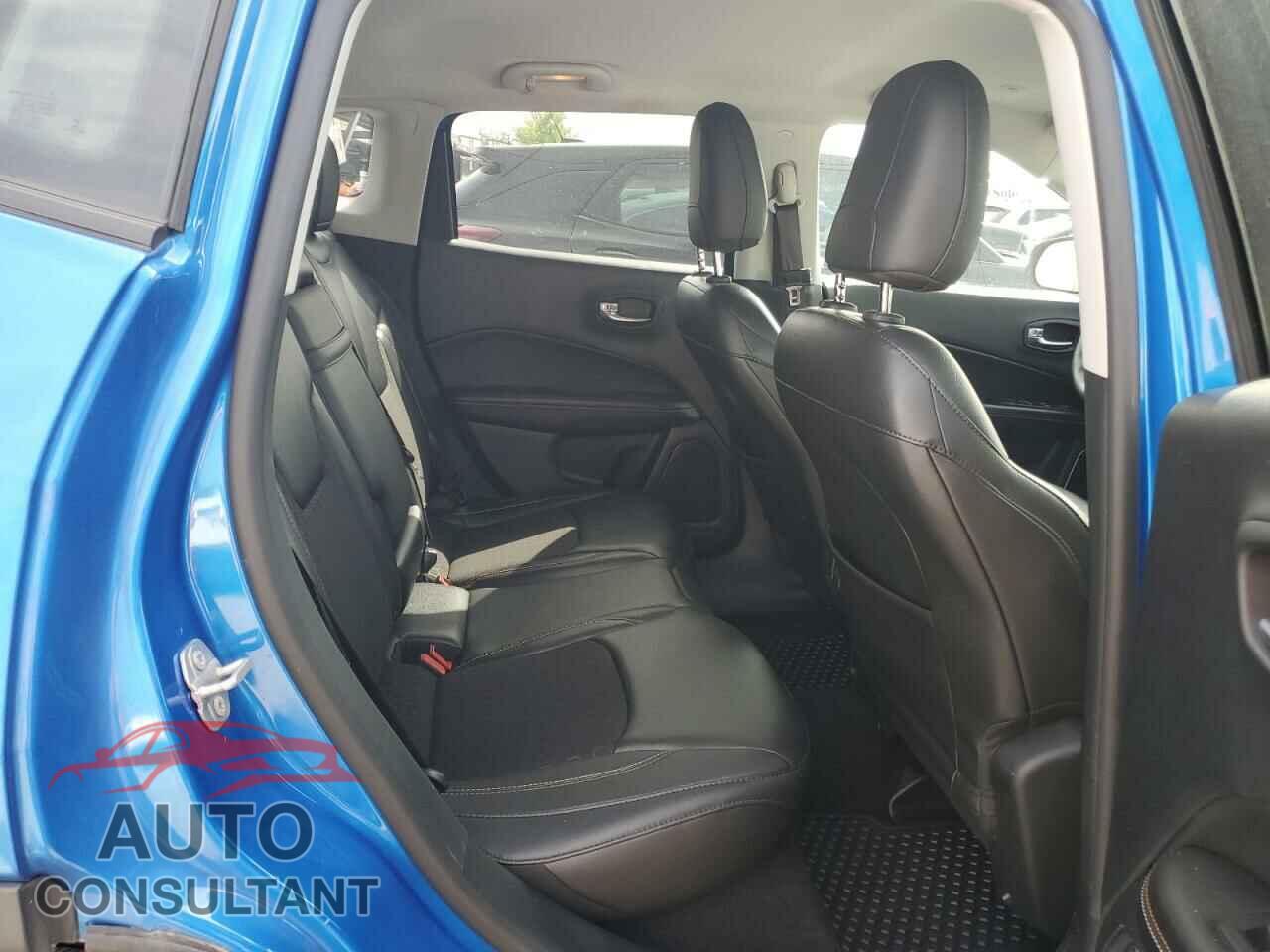 JEEP COMPASS 2018 - 3C4NJDBB4JT485143
