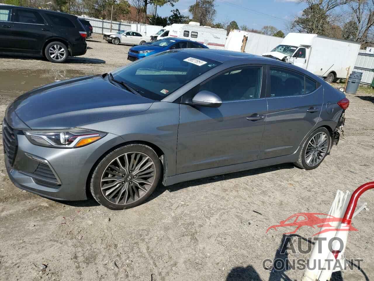 HYUNDAI ELANTRA 2018 - KMHD04LB8JU521933