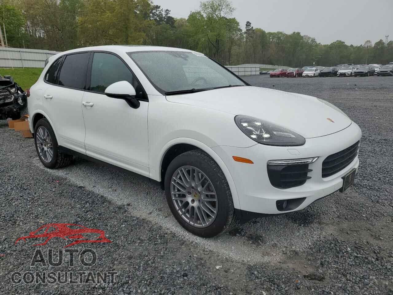 PORSCHE CAYENNE 2018 - WP1AA2A21JKA07024
