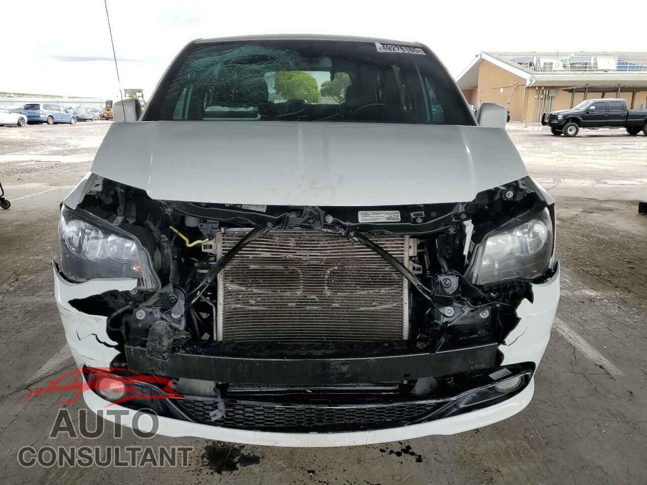 DODGE CARAVAN 2018 - 2C4RDGEG4JR334761