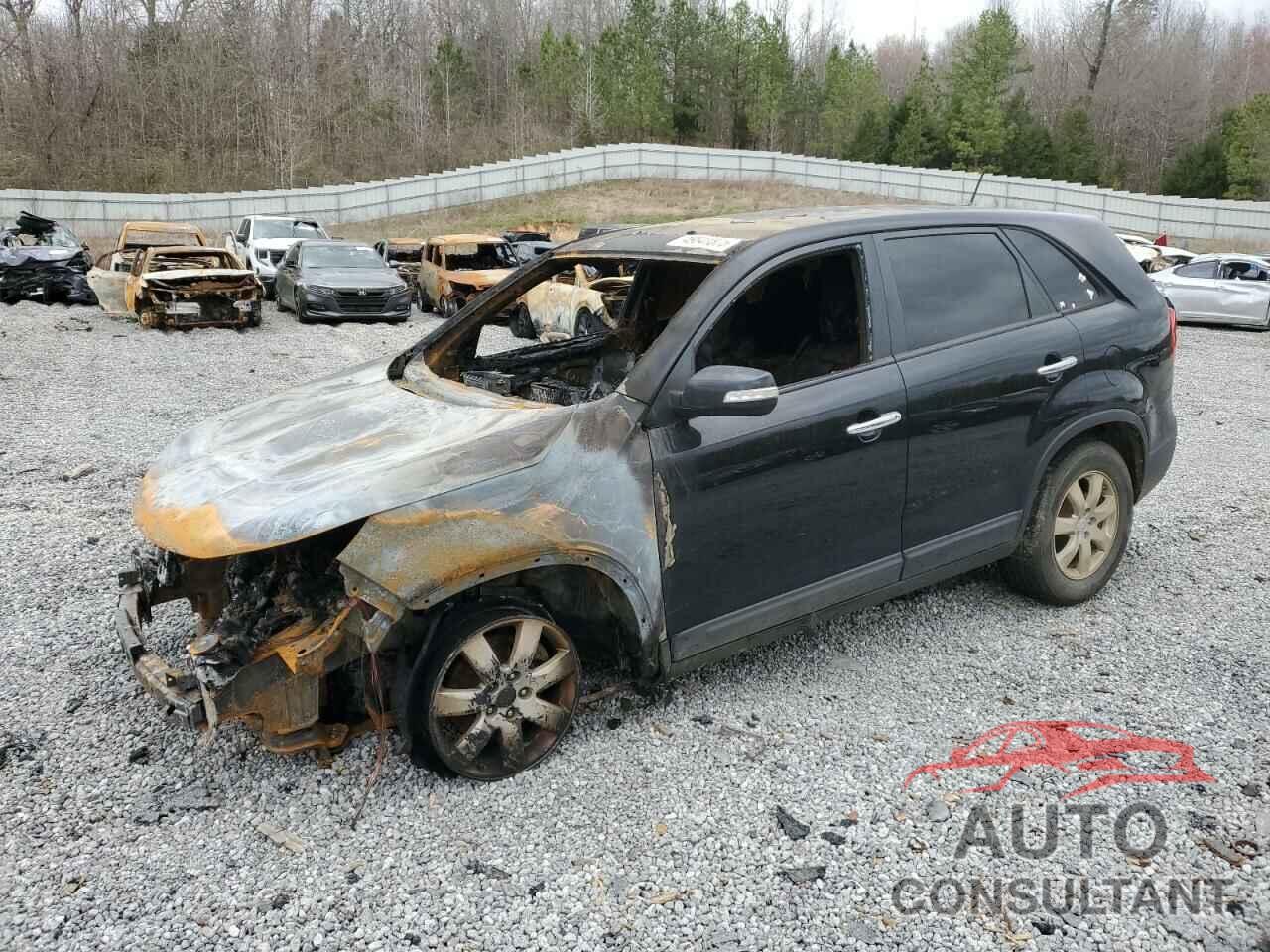 KIA SORENTO 2011 - 5XYKT3A13BG067780