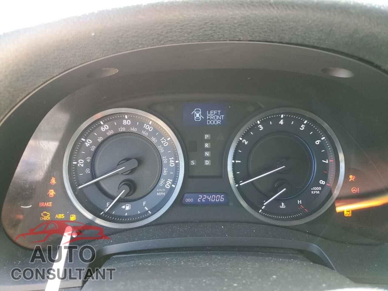 LEXUS IS 2011 - JTHBF5C22B2100513