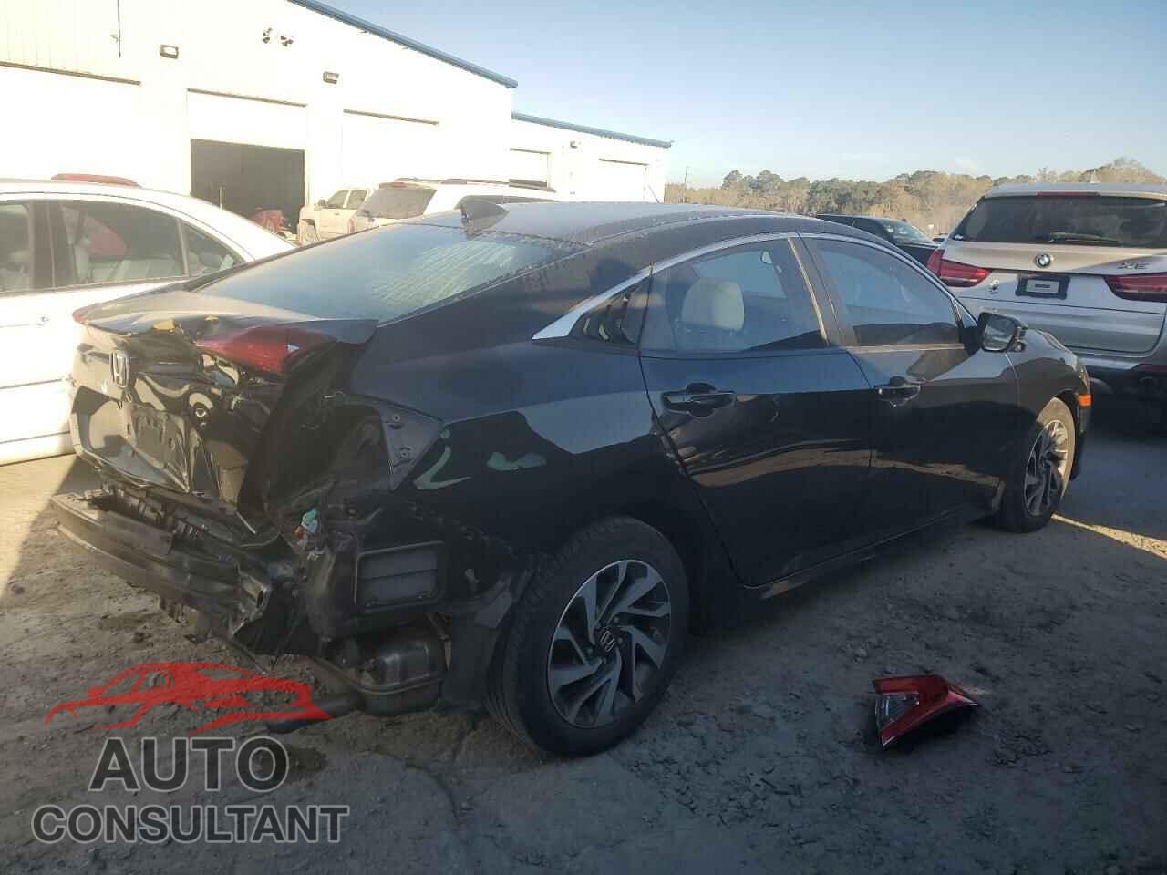 HONDA CIVIC 2017 - 19XFC2F79HE225991