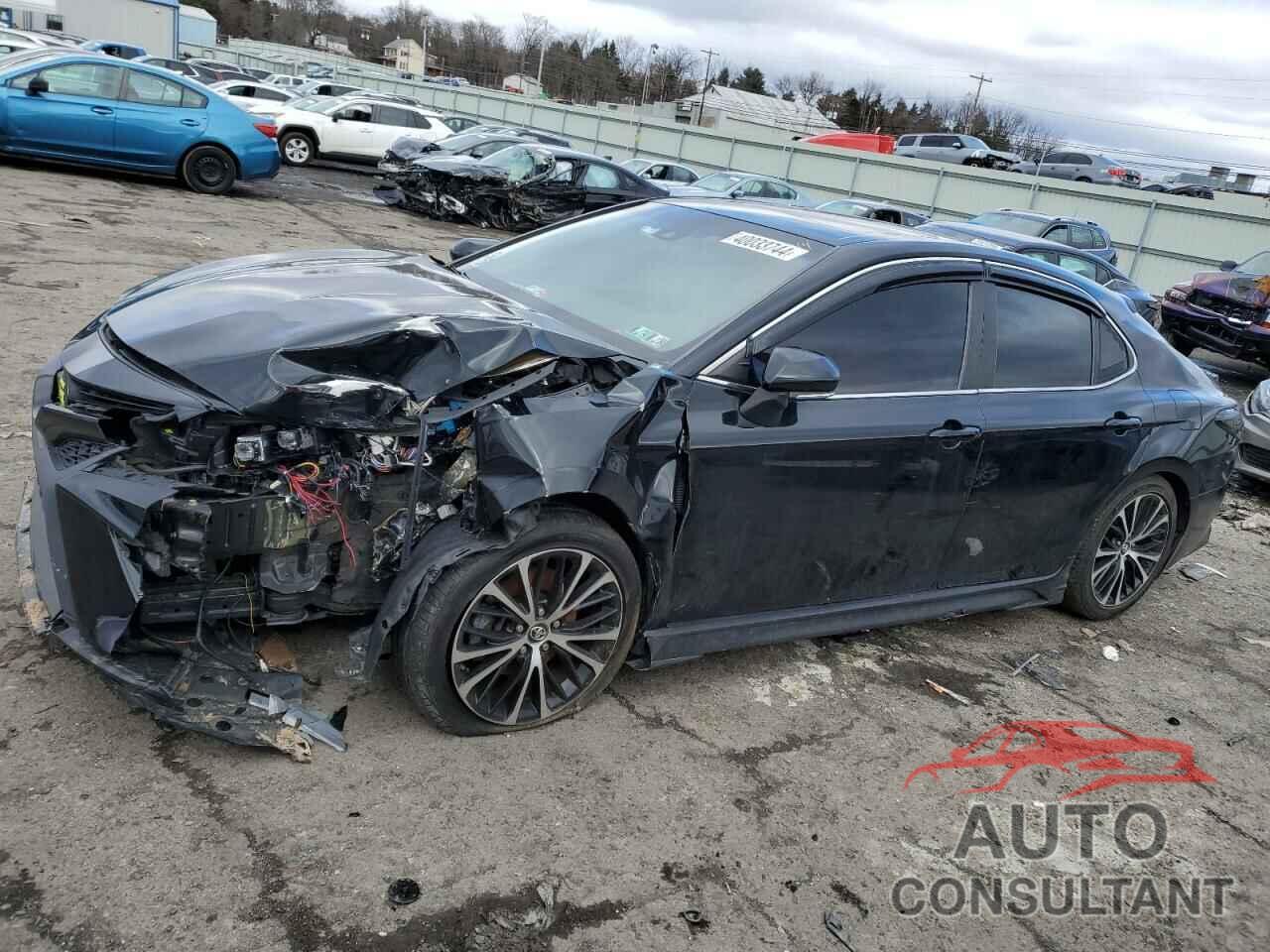 TOYOTA CAMRY 2018 - 4T1B11HK4JU054649