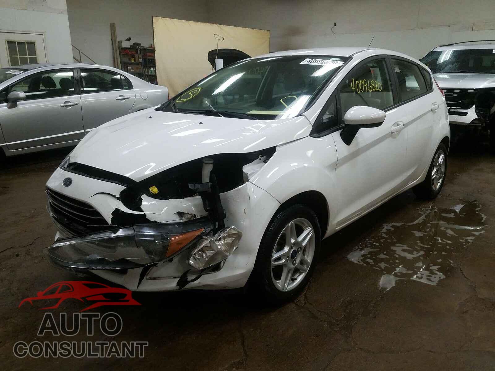 FORD FIESTA 2017 - 3FADP4EJ0HM157578