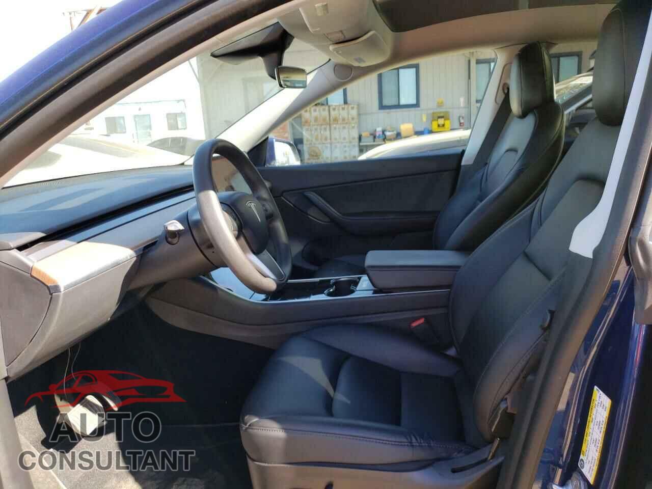 TESLA MODEL Y 2020 - 5YJYGDEE9LF059239