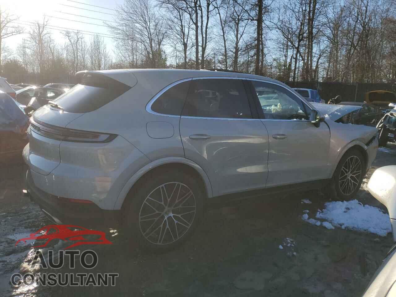 PORSCHE CAYENNE 2024 - WP1AA2AY0RDA11327