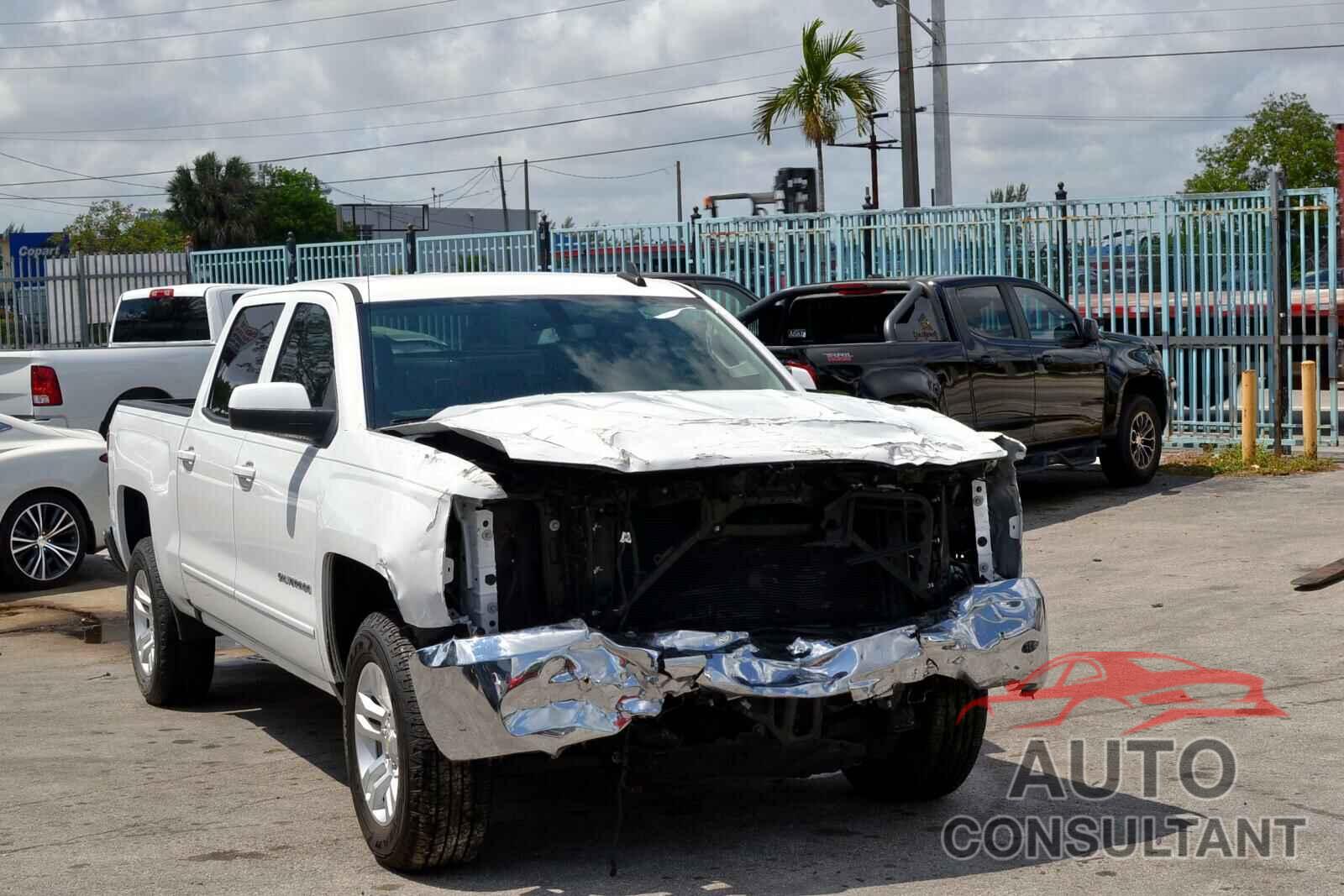 CHEVROLET SILVERADO 2018 - 3GCPCREC8JG142803