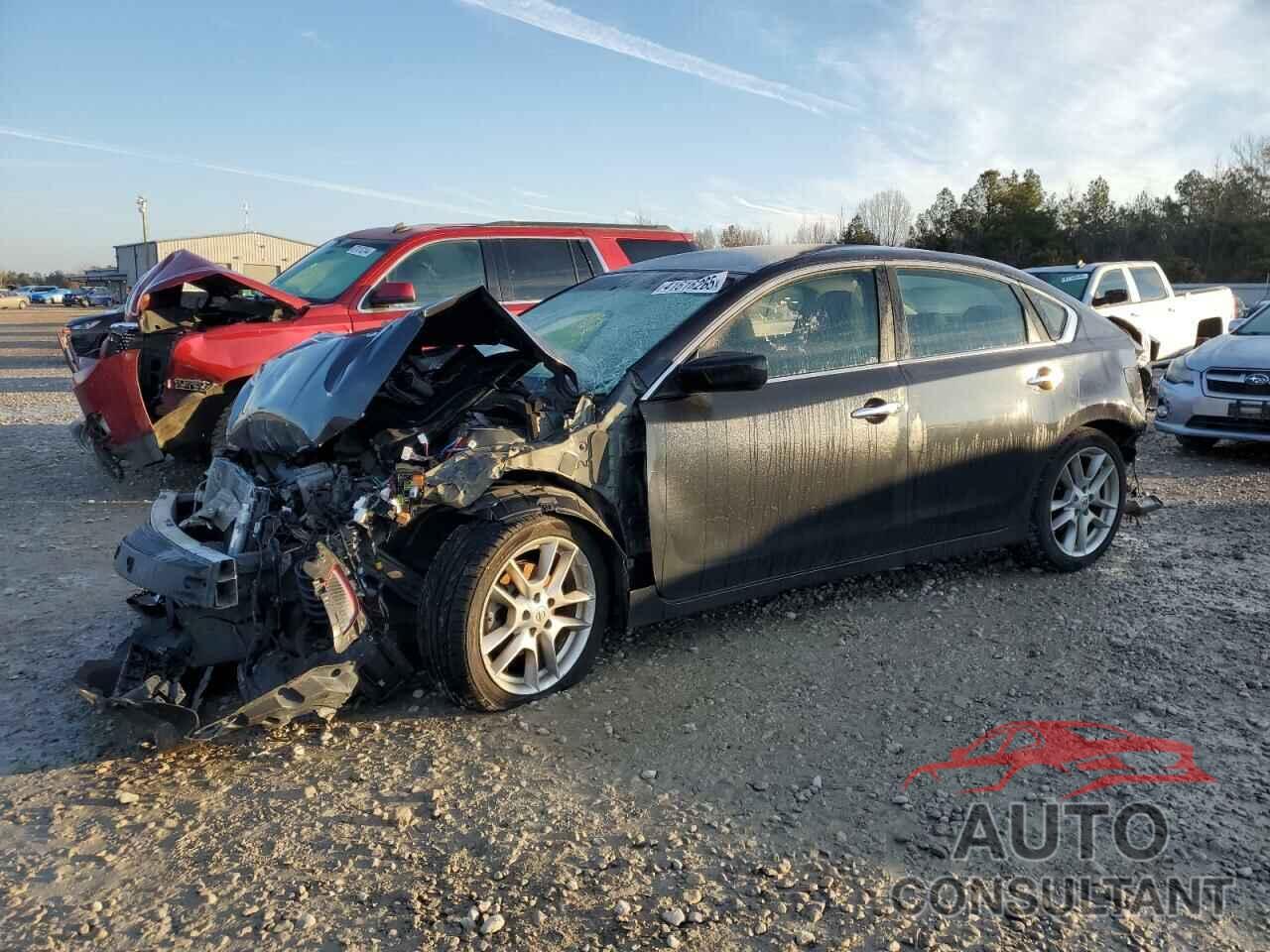 NISSAN ALTIMA 2018 - 1N4AL3AP2JC119845