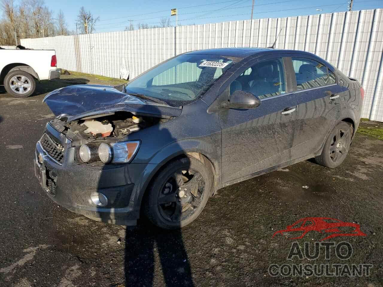 CHEVROLET SONIC 2013 - 1G1JE5SB3D4131755