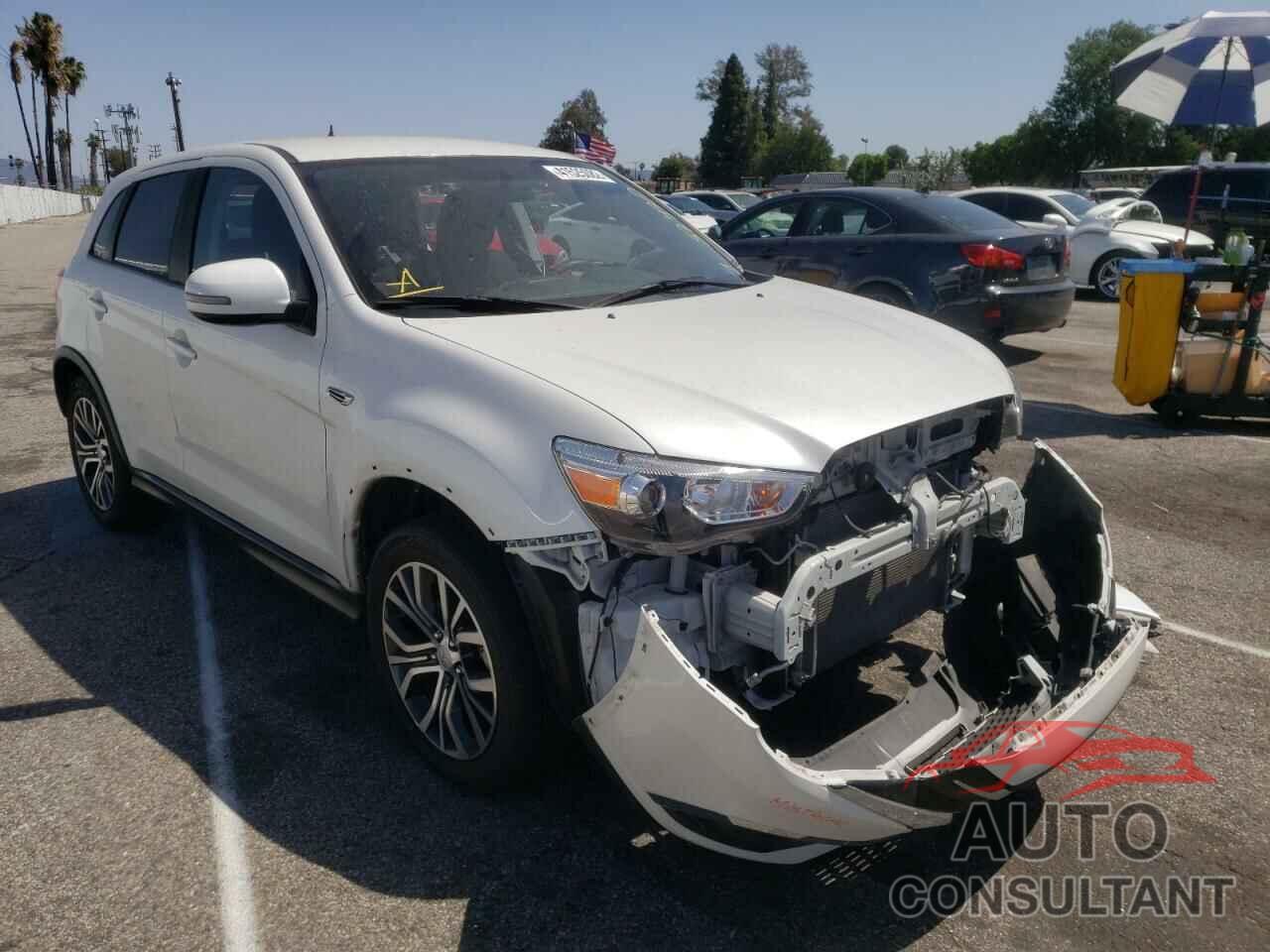 MITSUBISHI OUTLANDER 2019 - JA4AR3AUXKU010327