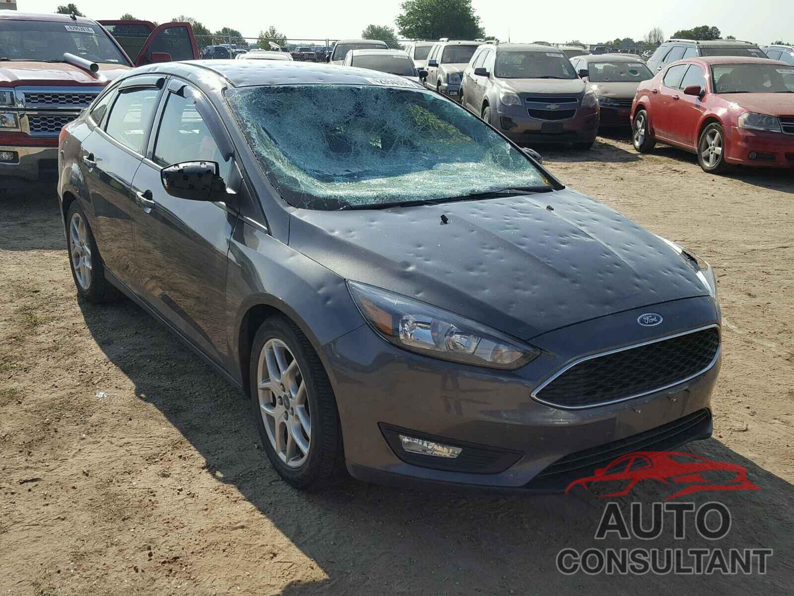 FORD FOCUS 2015 - 1FADP3F23FL360755