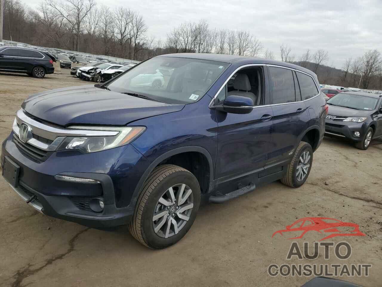 HONDA PILOT 2019 - 5FNYF5H3XKB000573