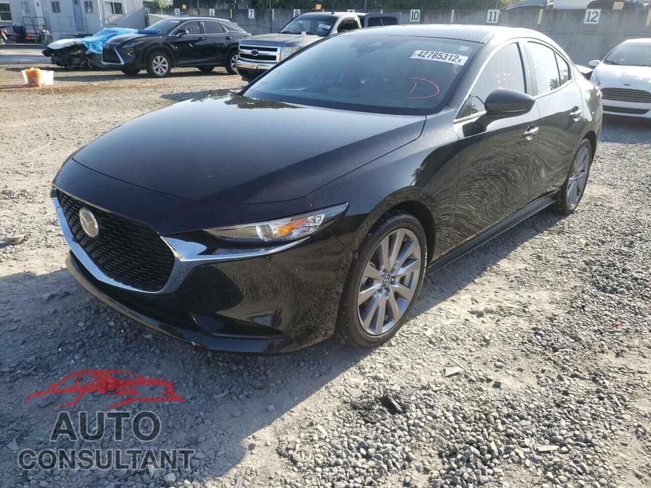 MAZDA 3 2021 - JM1BPACL0M1325814