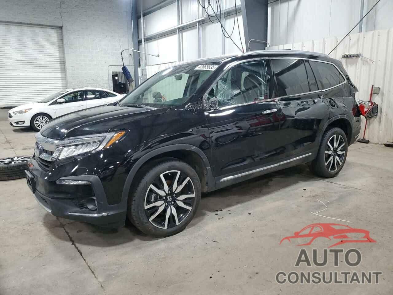 HONDA PILOT 2019 - 5FNYF6H65KB096452