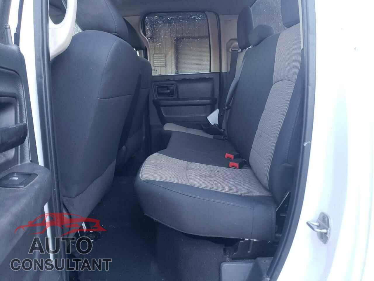 DODGE RAM 1500 2012 - 1C6RD7FP2CS127535