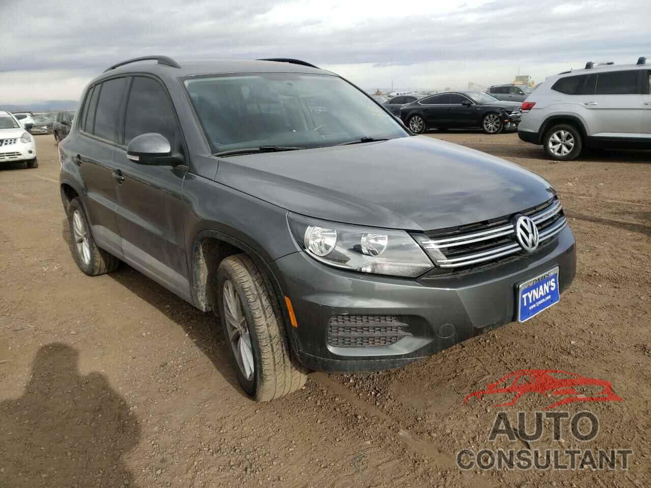 VOLKSWAGEN TIGUAN 2017 - WVGBV7AX7HK050503